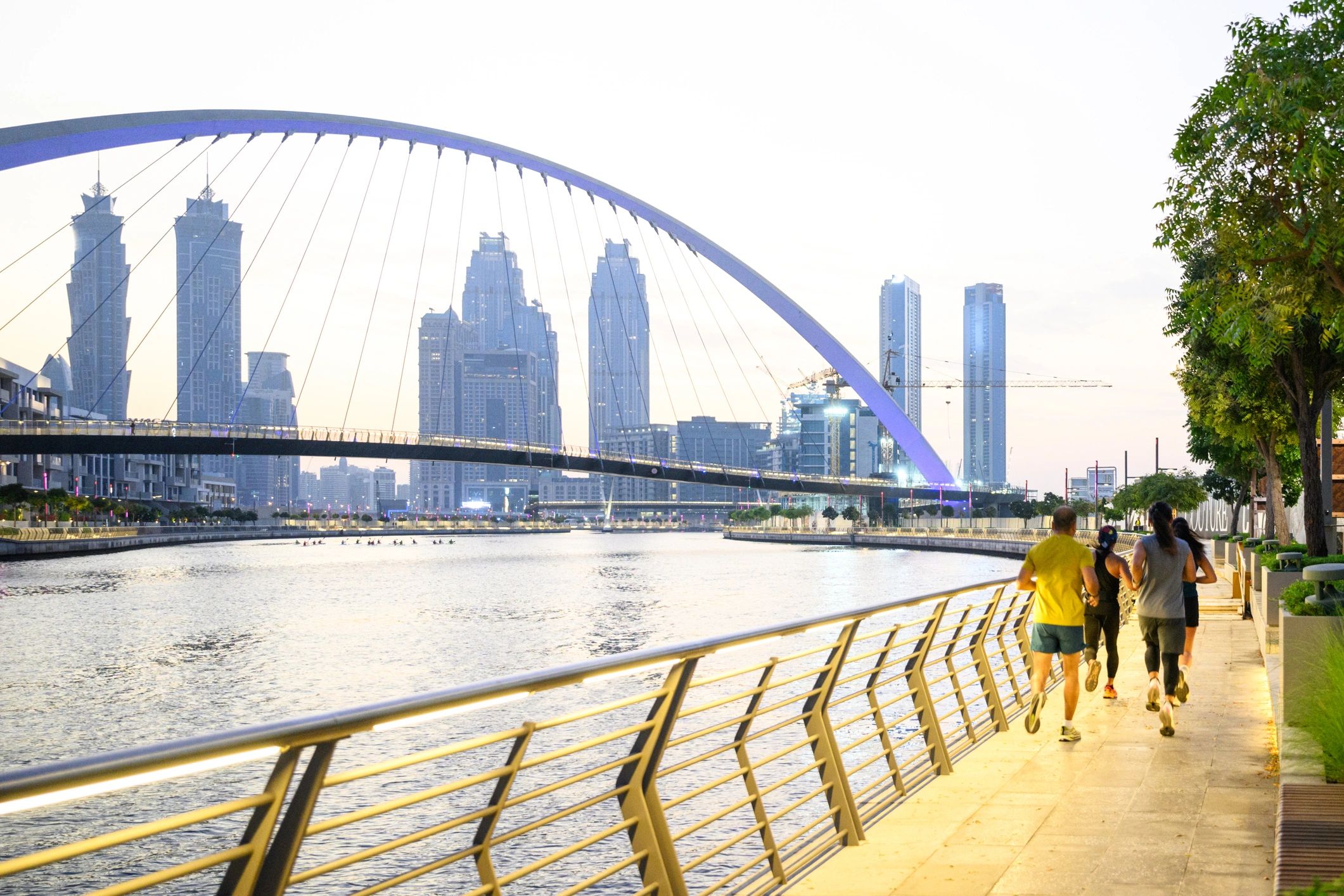 Travelers enjoying a Dubai holiday experience